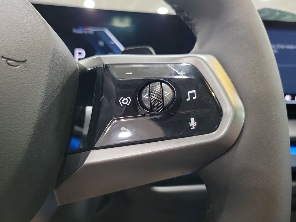 New 2026 Alpine White BMW 30 xDrive image 11