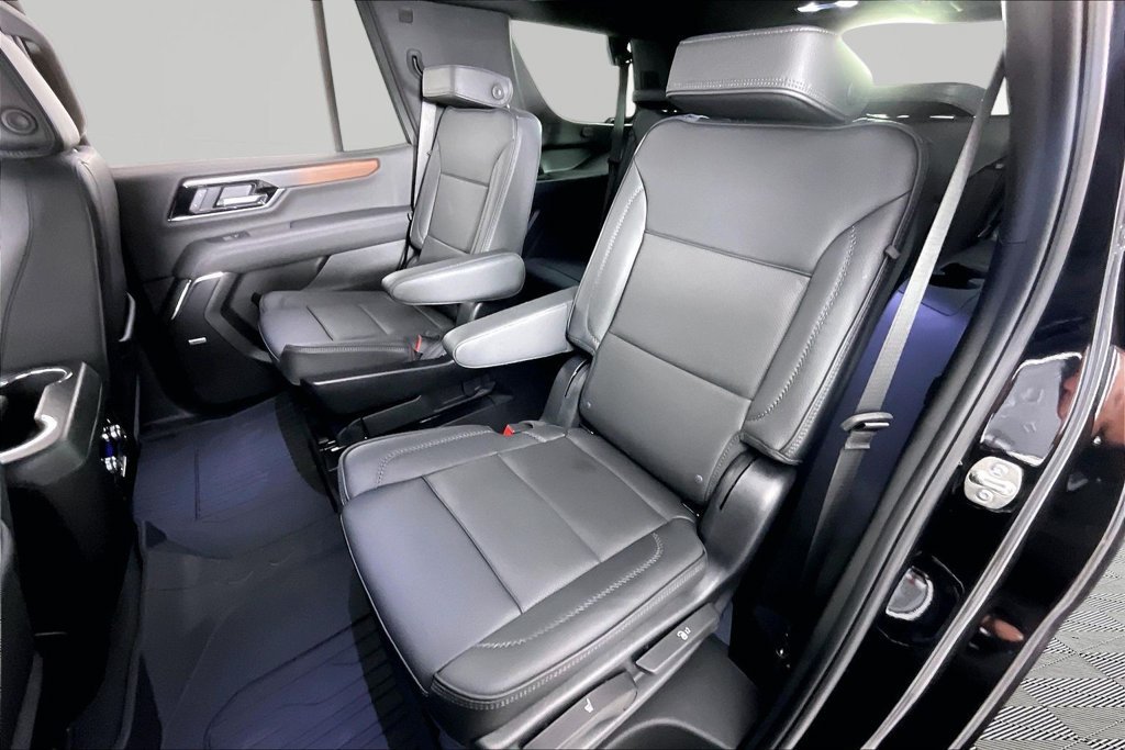 2026 GMC Yukon Denali - Photo 21