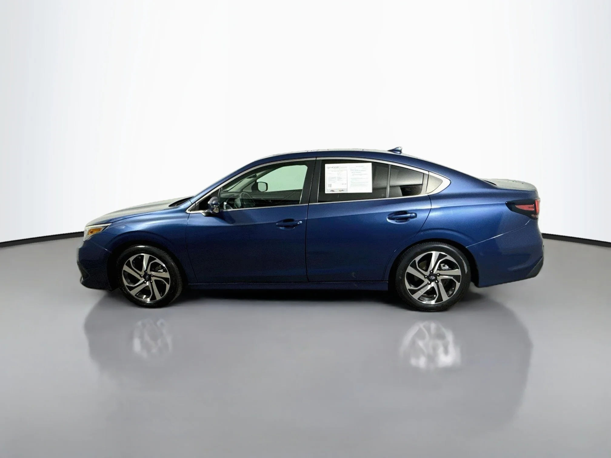 Used 2021 Abyss Blue Pearl Subaru Limited image 4