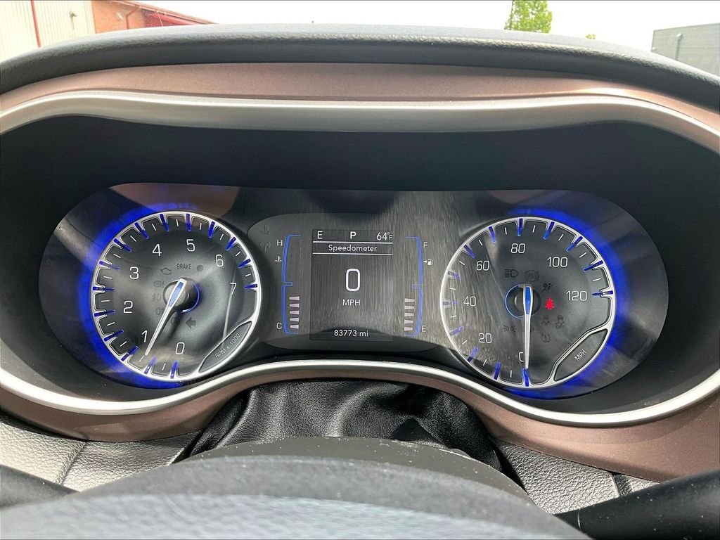 Used 2023 Red Chrysler LX image 17