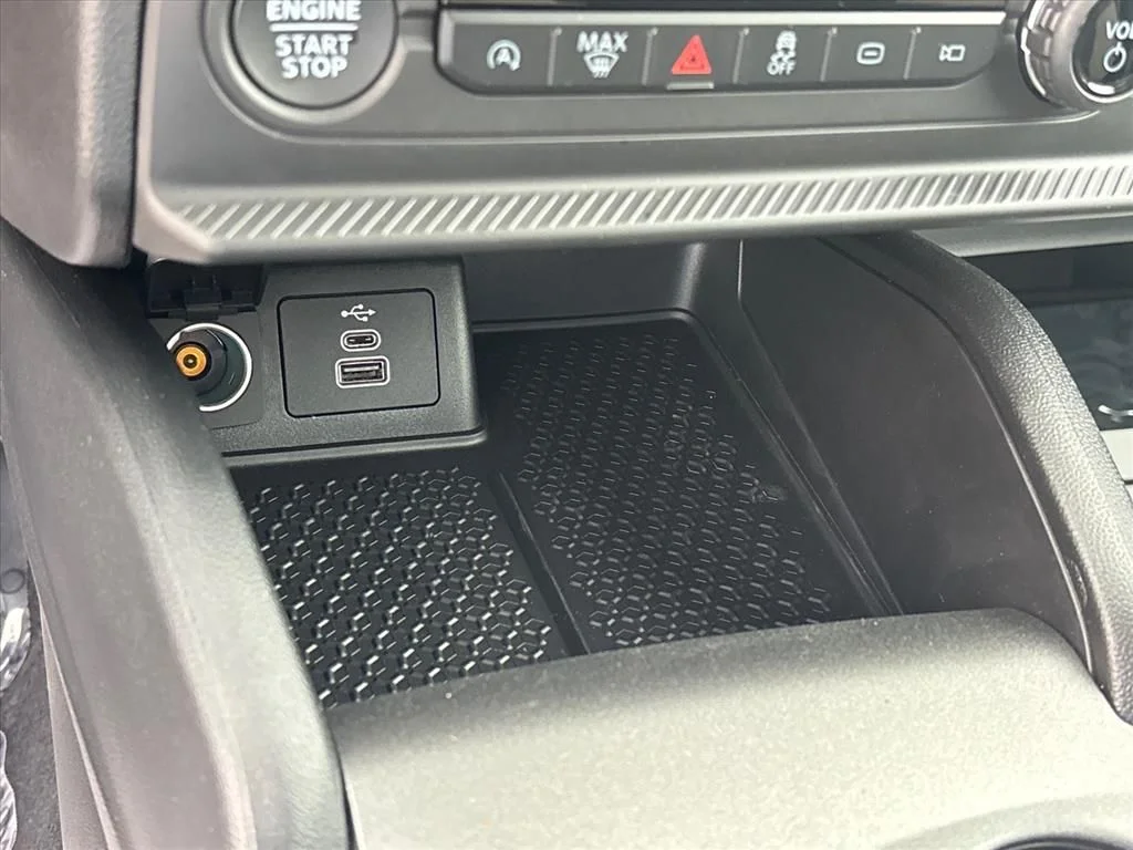 New 2026 Carbonized Gray Metallic Ford Big Bend® image 34