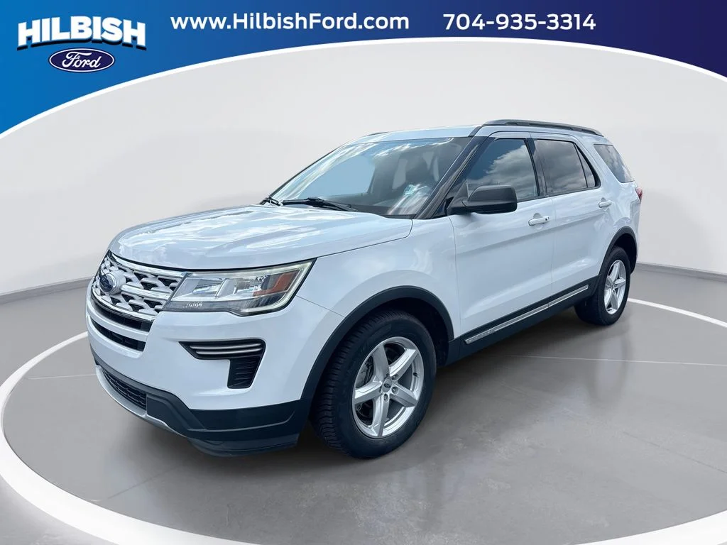 Used 2018 White Ford XLT image 1