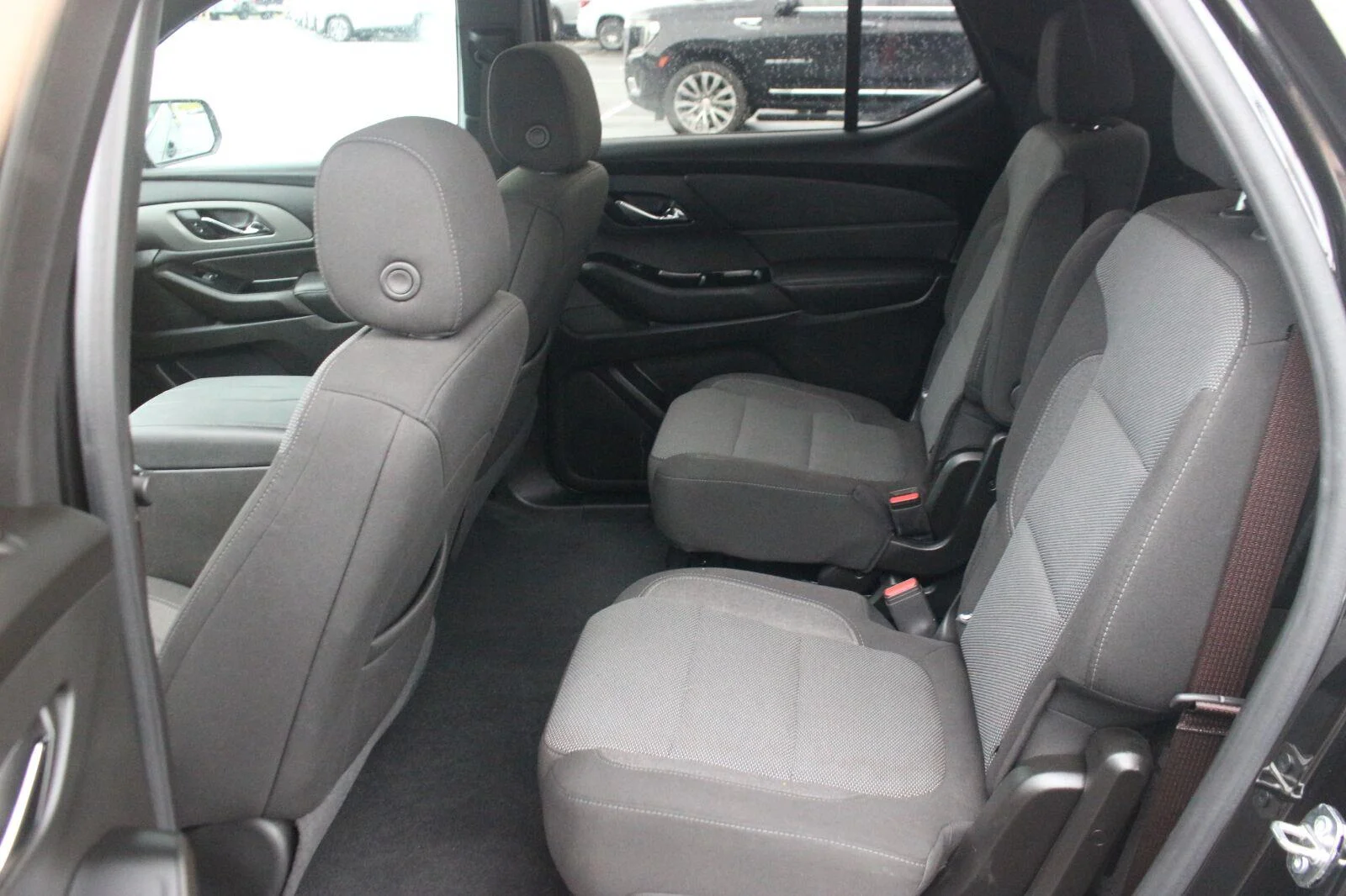 Used 2023 Mosaic Black Metallic Chevrolet LT Cloth image 33