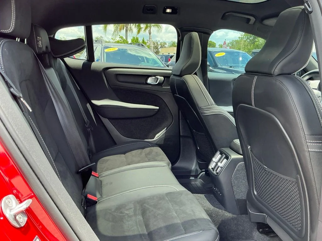 Used 2023 Red Volvo Ultimate image 26