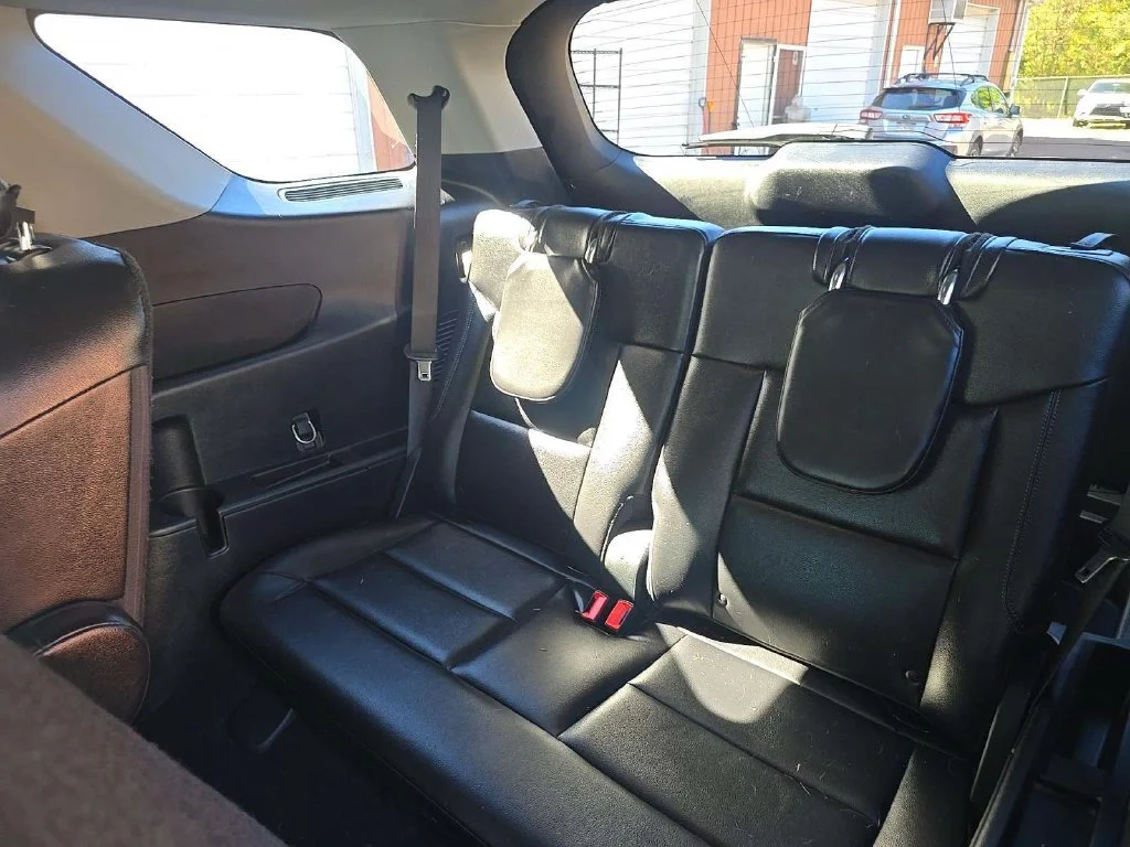 Used 2021 Silver Ford XLT image 6