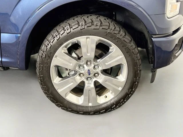 Used 2017 Blue Ford Limited image 39