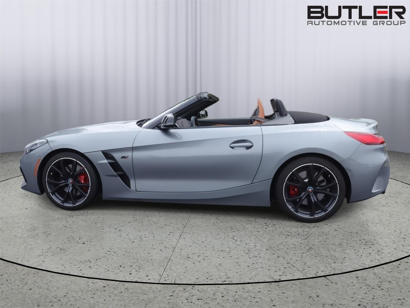 Used 2024 Skyscraper Grey Metallic BMW M40i image 17