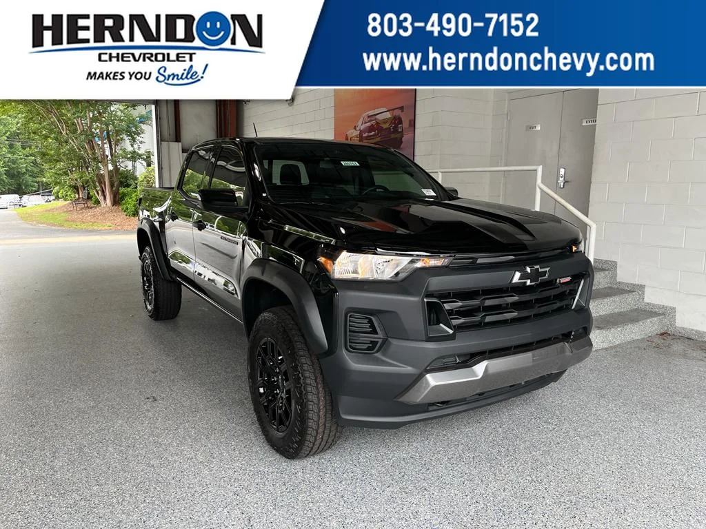 2026 Chevrolet Colorado Trail Boss 4WD's photo