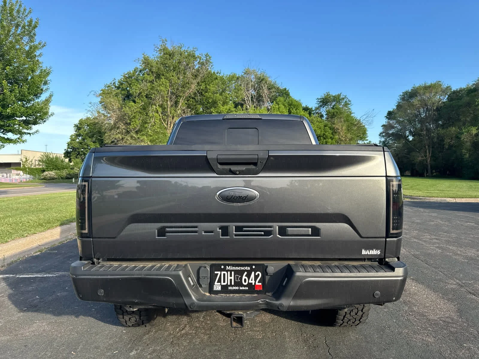 Used 2019 Magnetic Metallic Ford XLT image 7