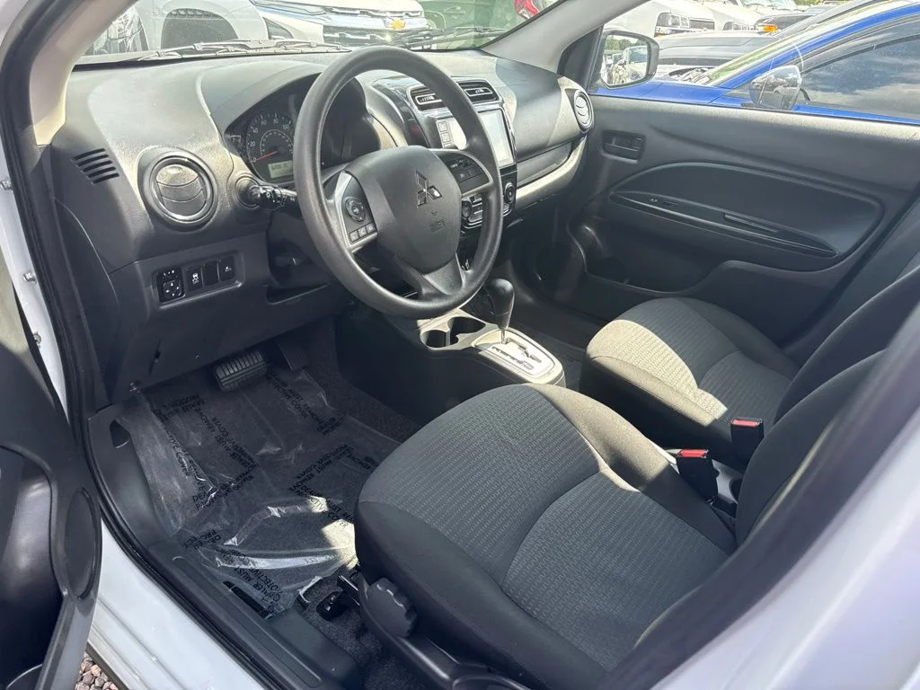 Used 2024 White Mitsubishi LE image 3