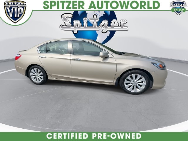 Used 2015 Beige Honda EX image 17