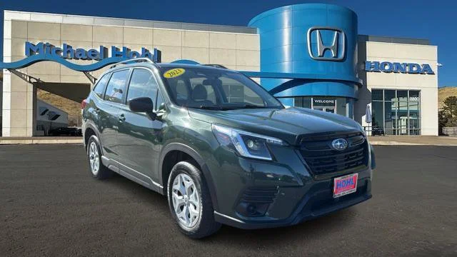 2023 Subaru Forester Base
