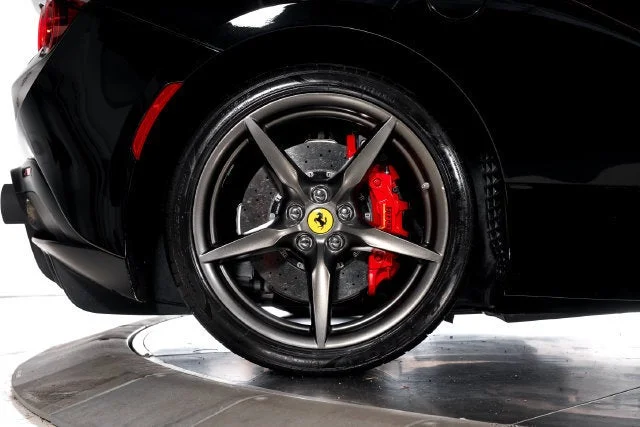 Certified Used 2020 Nero Ferrari  image 21