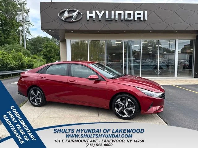 Certified Used 2023 Red Hyundai SEL image 1