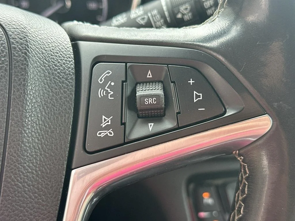 Used 2021 Ebony Twilight Metallic Buick Preferred image 11