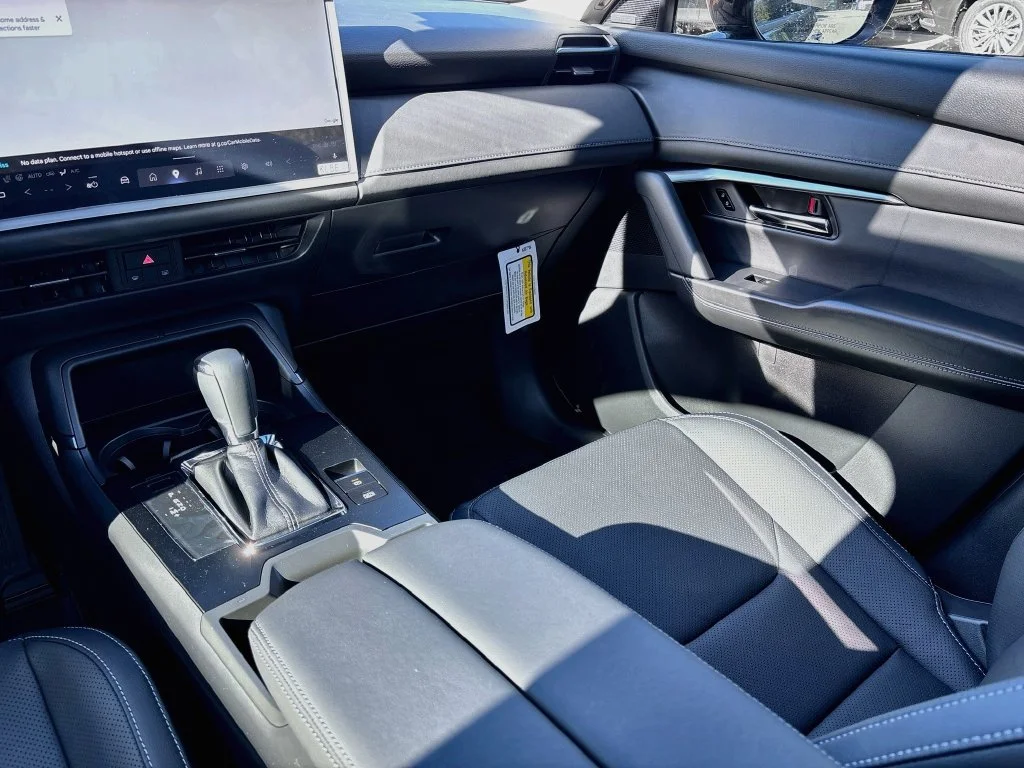 New 2026 Machine Gray Metallic Mazda 2.5 S Premium Plus AWD image 25