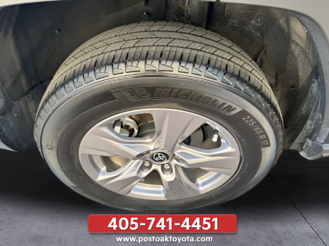 Used 2025 Blue Toyota XLE image 38