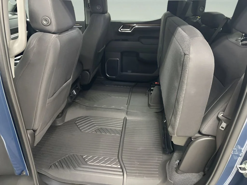 2024 Chevrolet Silverado 1500 LT - Photo 21