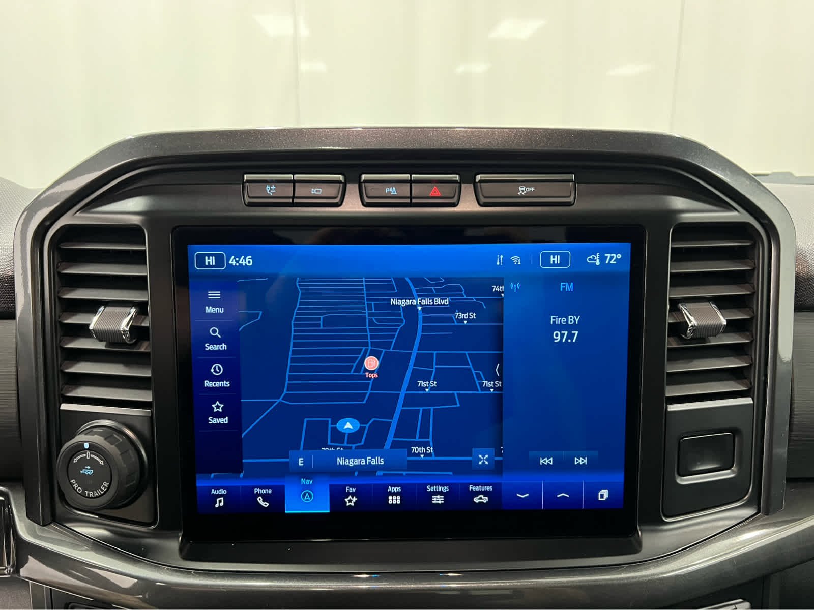 Used 2023 Avalanche Gray Ford XLT image 5