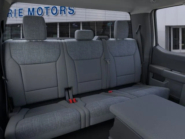 New 2026 Oxford White Ford XLT image 11