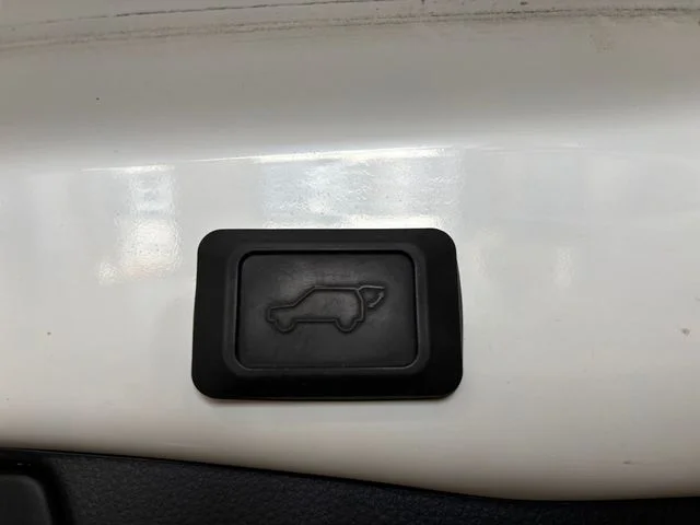 Used 2023 Ice Cap Toyota XLE image 20