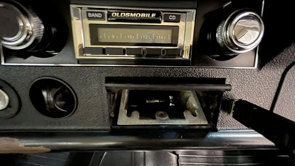 Used 1968  Oldsmobile Supreme image 45