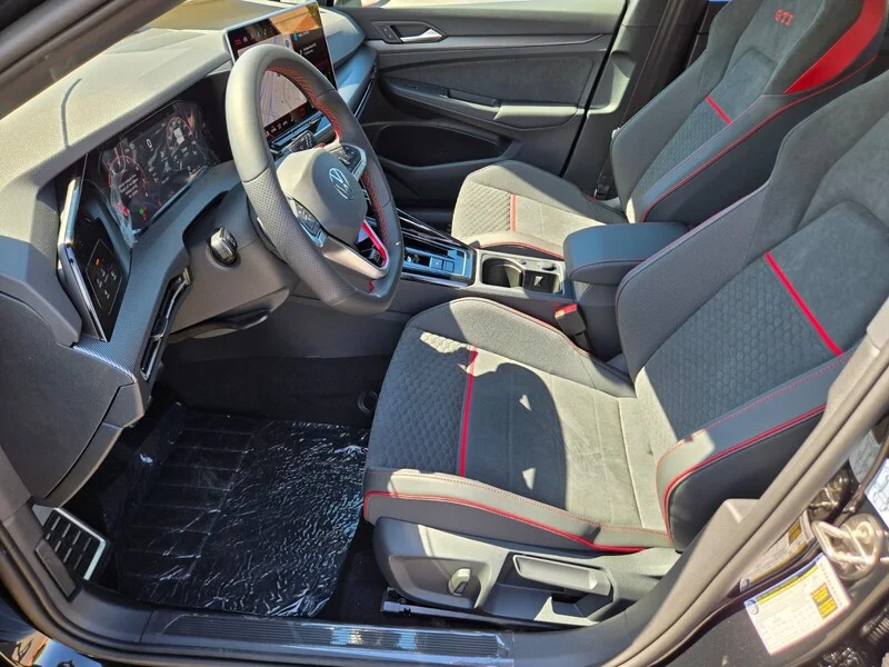 New 2026 Black Volkswagen 2.0T SE image 6