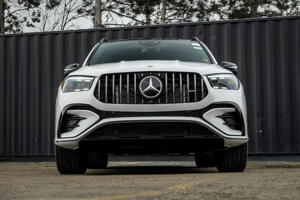 New 2026 Polar White Mercedes-Benz GLE 53 AMG® image 5