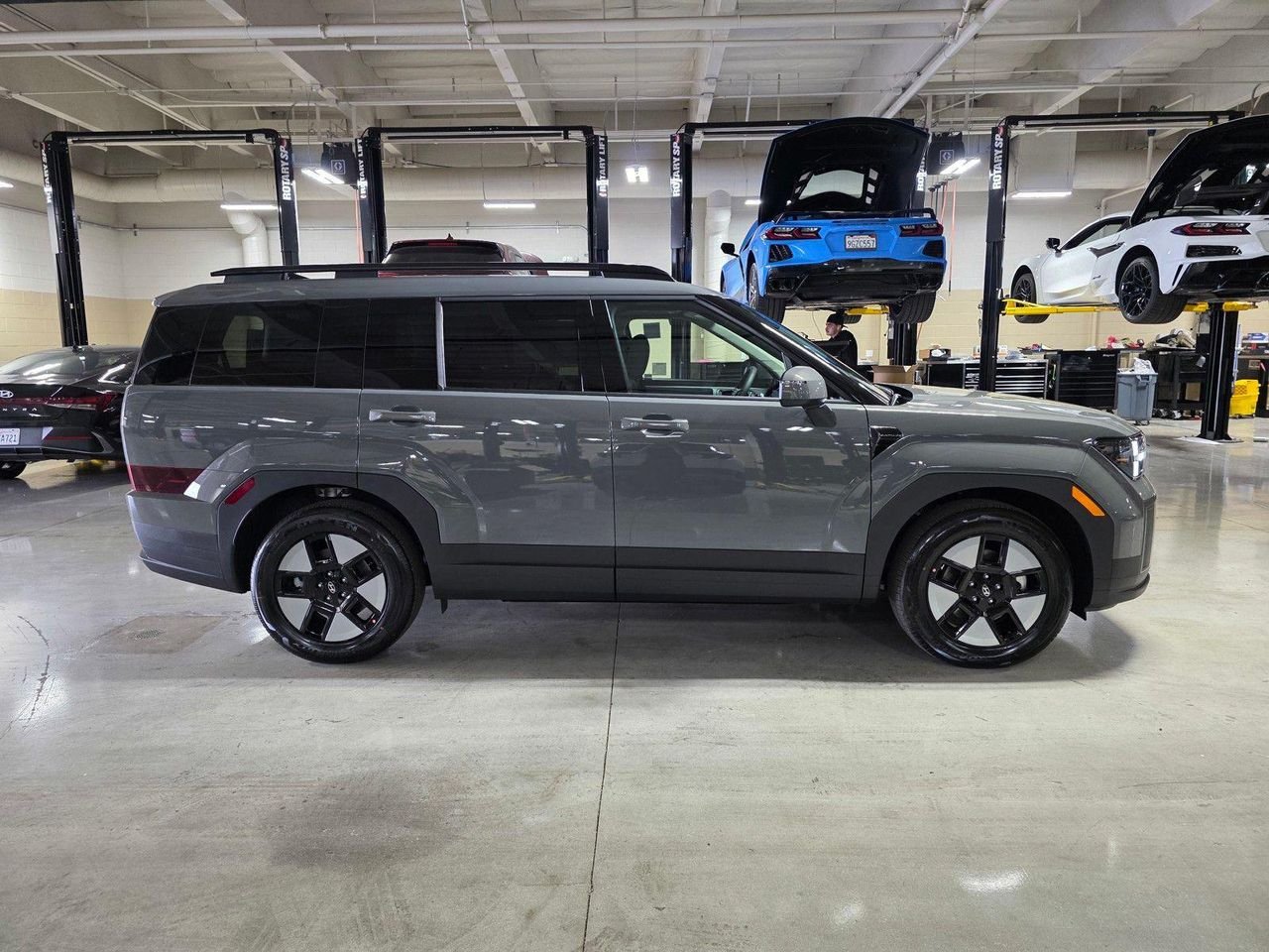 New 2026 Hampton Gray Hyundai SEL image 8