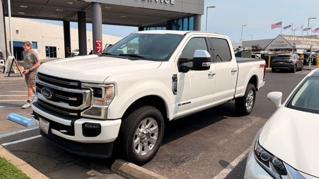 Used 2020 White Ford Platinum image 1