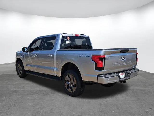 2025 Ford F-150 Lightning Flash - Photo 34