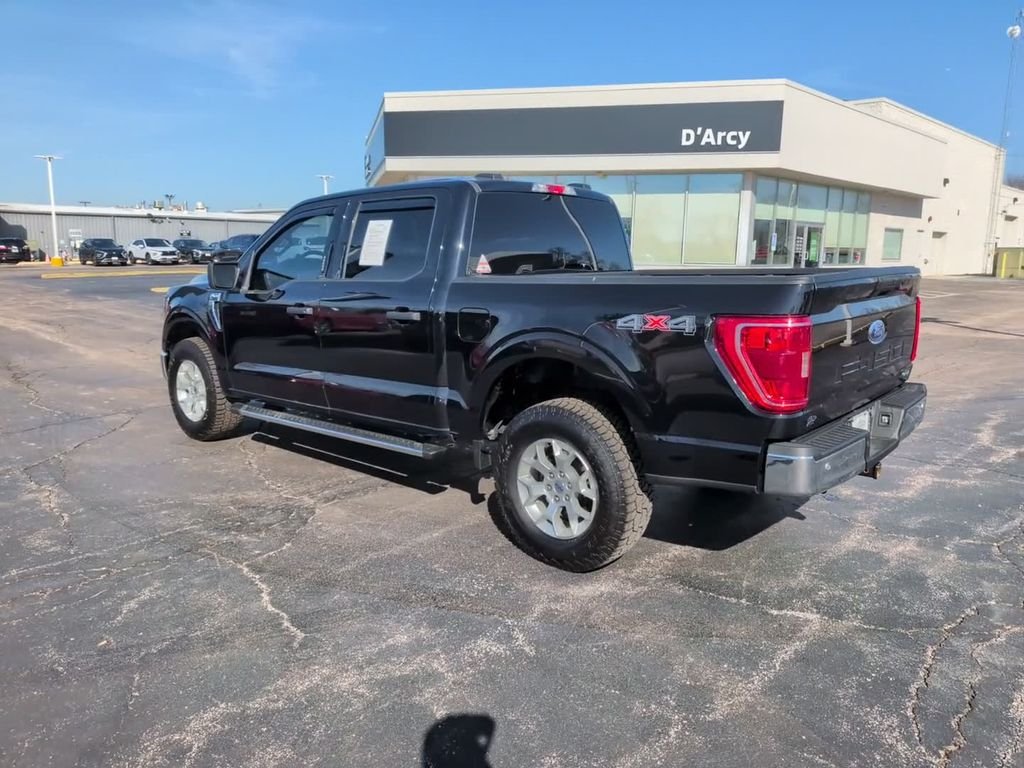 Used 2023 Black Ford XLT image 10