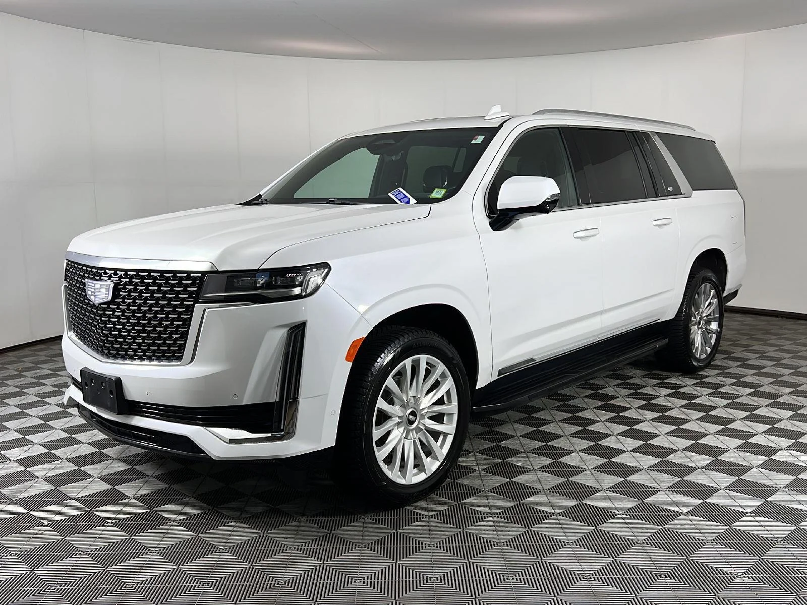 Used 2023 Crystal White Tricoat Cadillac 4WD Premium Luxury image 6