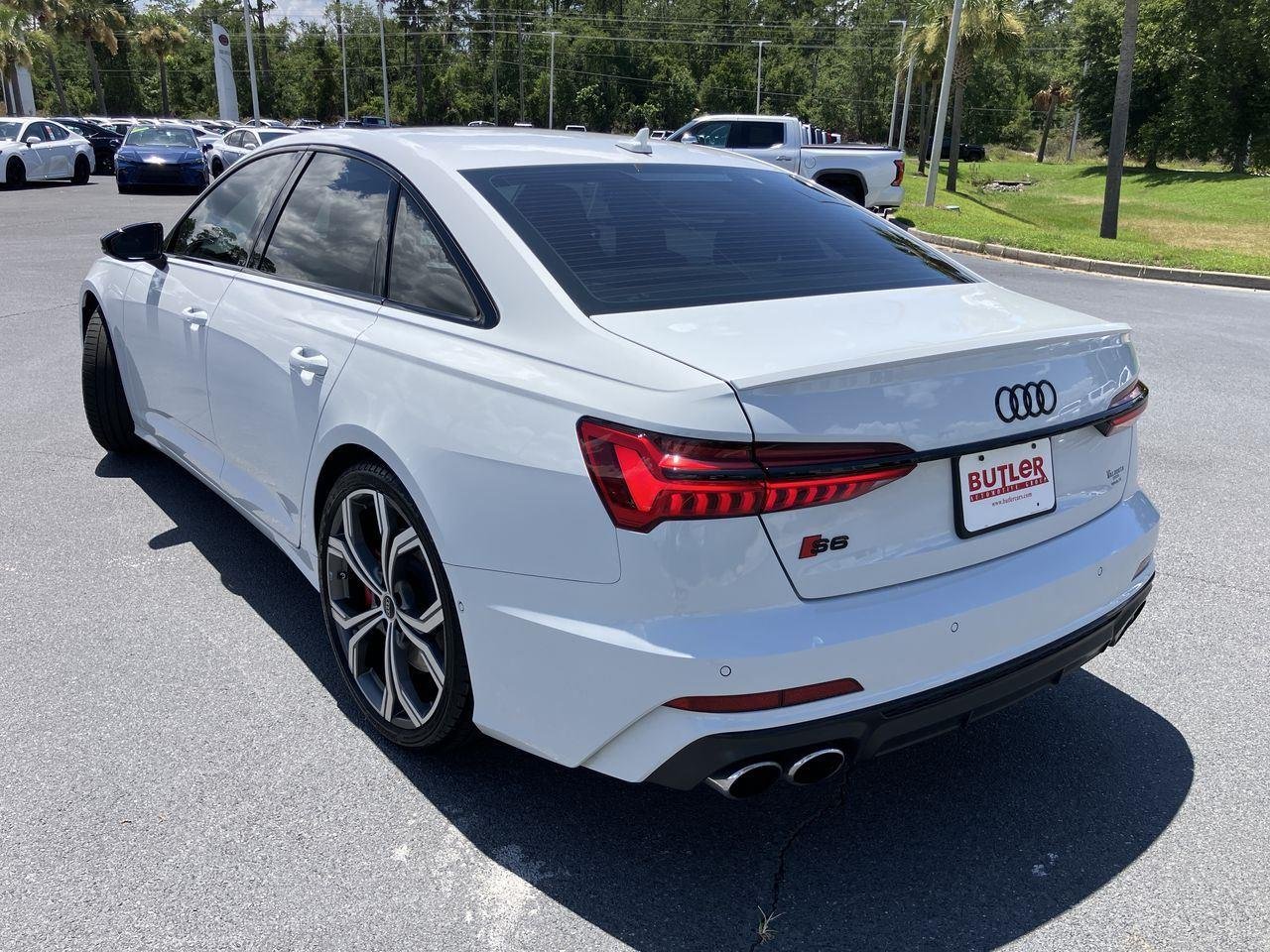 Used 2025 White (Glacier White Metallic) Audi Premium Plus image 3