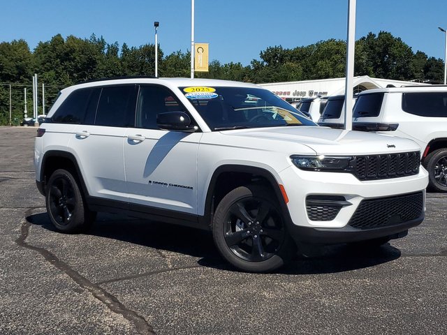 2025 Jeep Grand Cherokee Altitude
