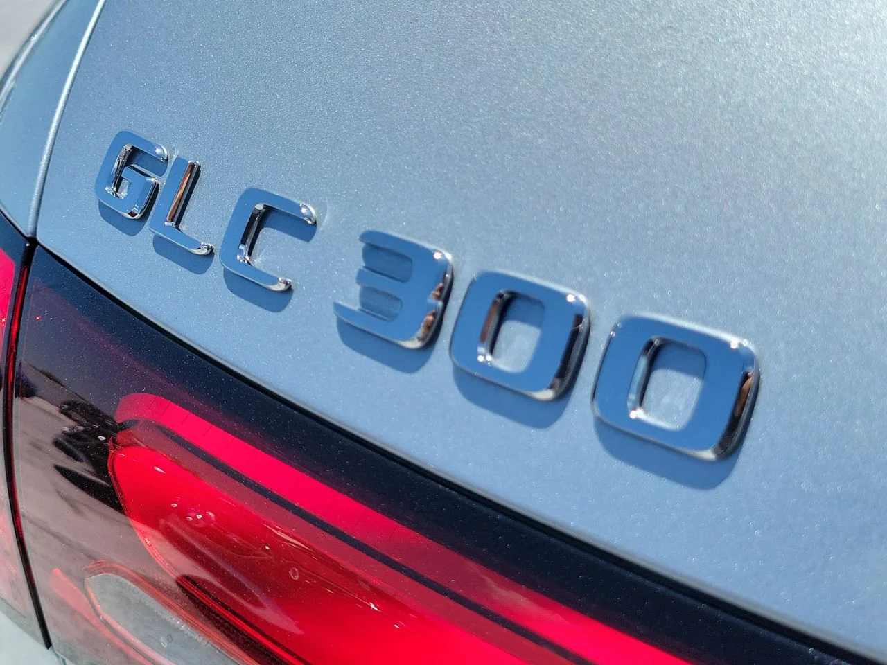 New 2026 Cirrus Silver Metallic Mercedes-Benz GLC 300 image 8