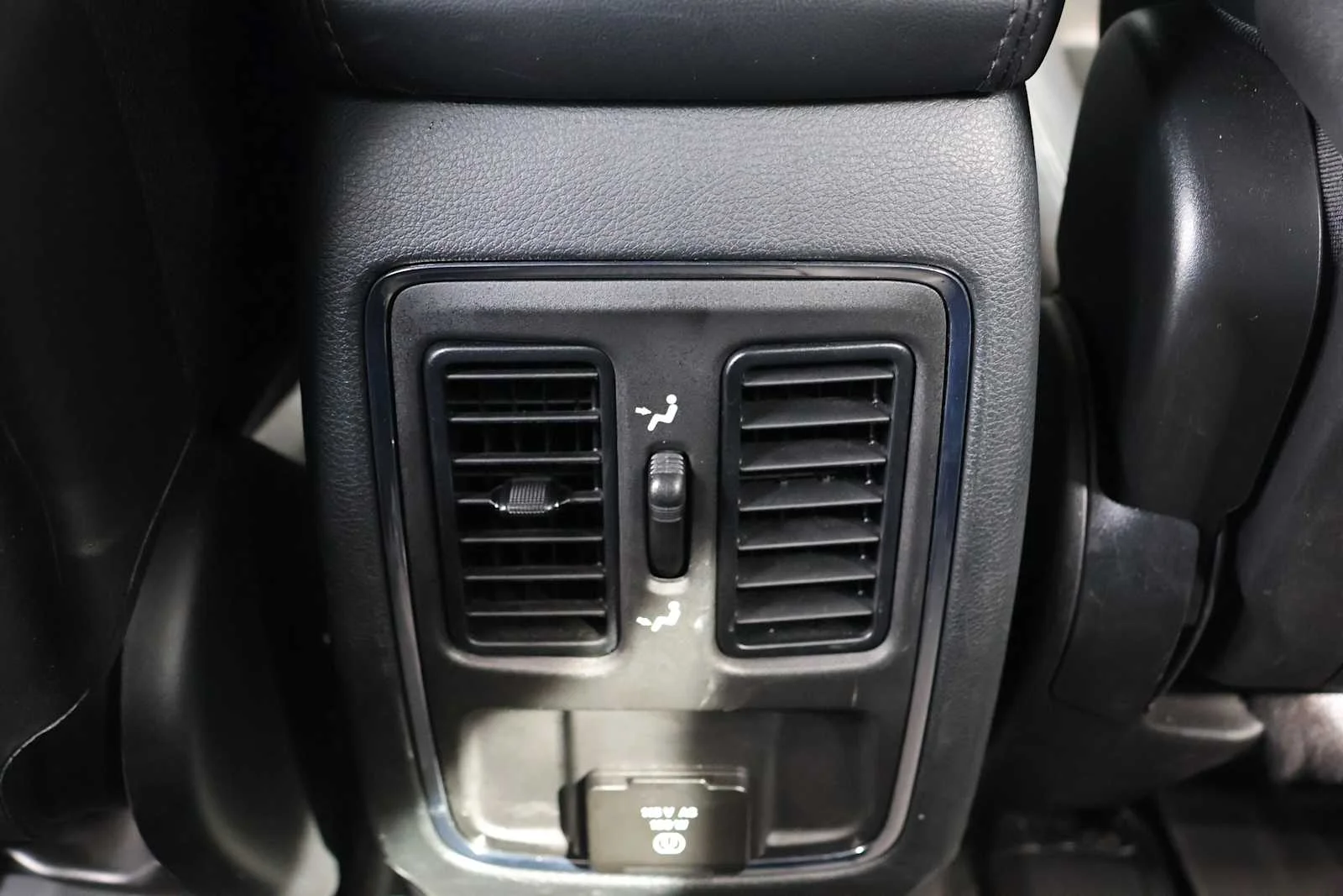 Used 2022 Bright White Clearcoat Jeep Laredo X image 24
