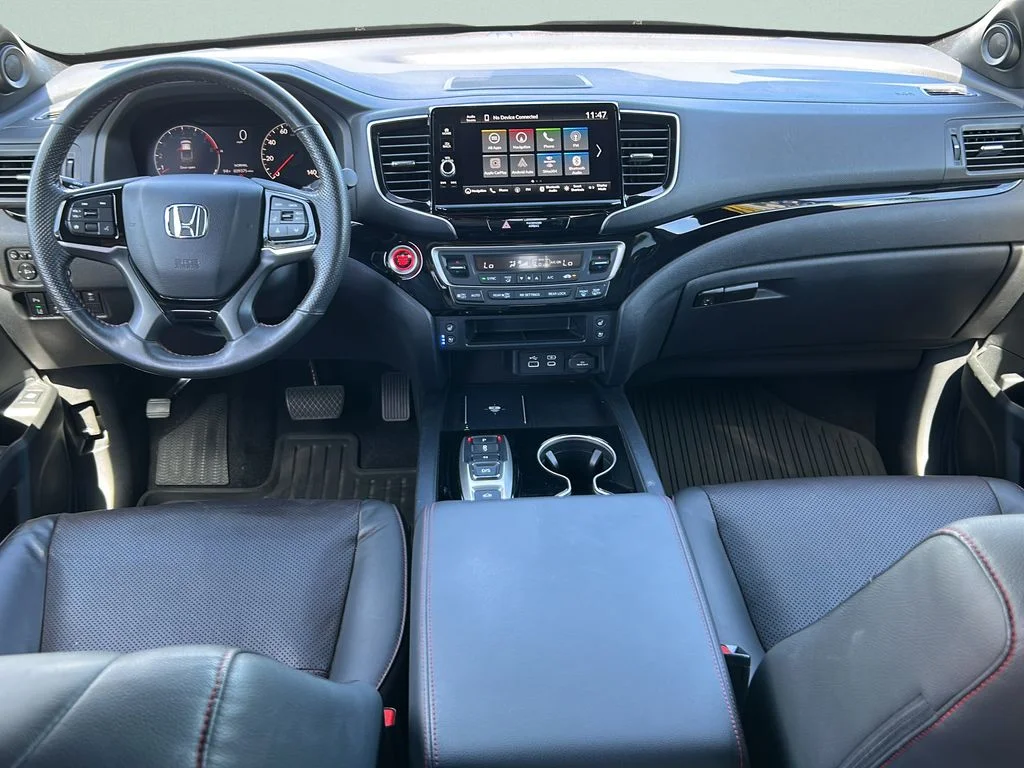 Certified Used 2024 Black Honda Black Edition image 11