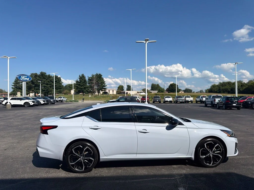 Used 2023 Gray Sky Pearl Nissan 2.5 SR image 6