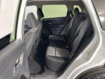 Used 2025 Everest White Pearl Nissan SV image 22