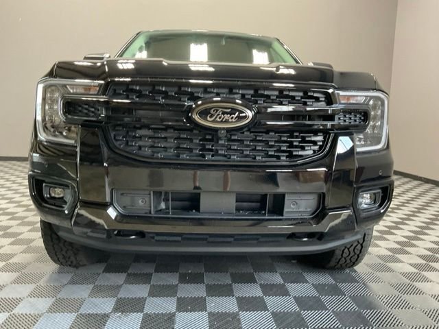New 2026 Shadow Black Ford XLT image 3