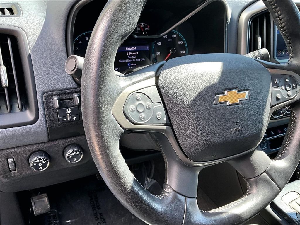 Used 2021 White Chevrolet Z71 image 20