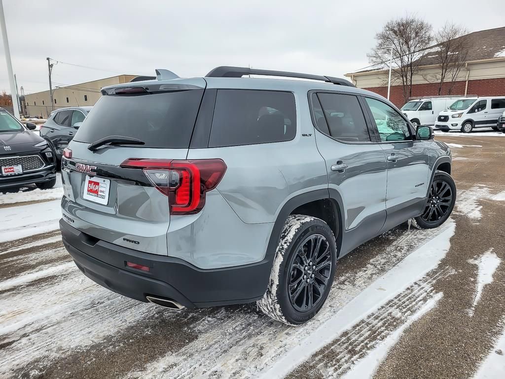 2023 GMC ACADIA - Image 7