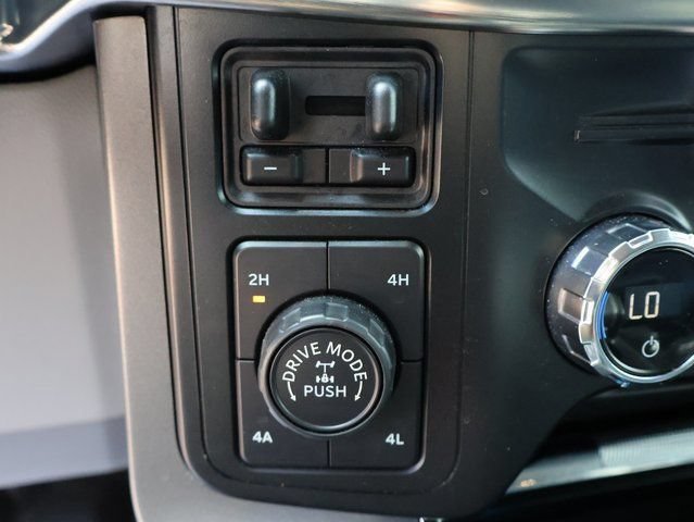 Used 2021 Black Ford LARIAT image 26