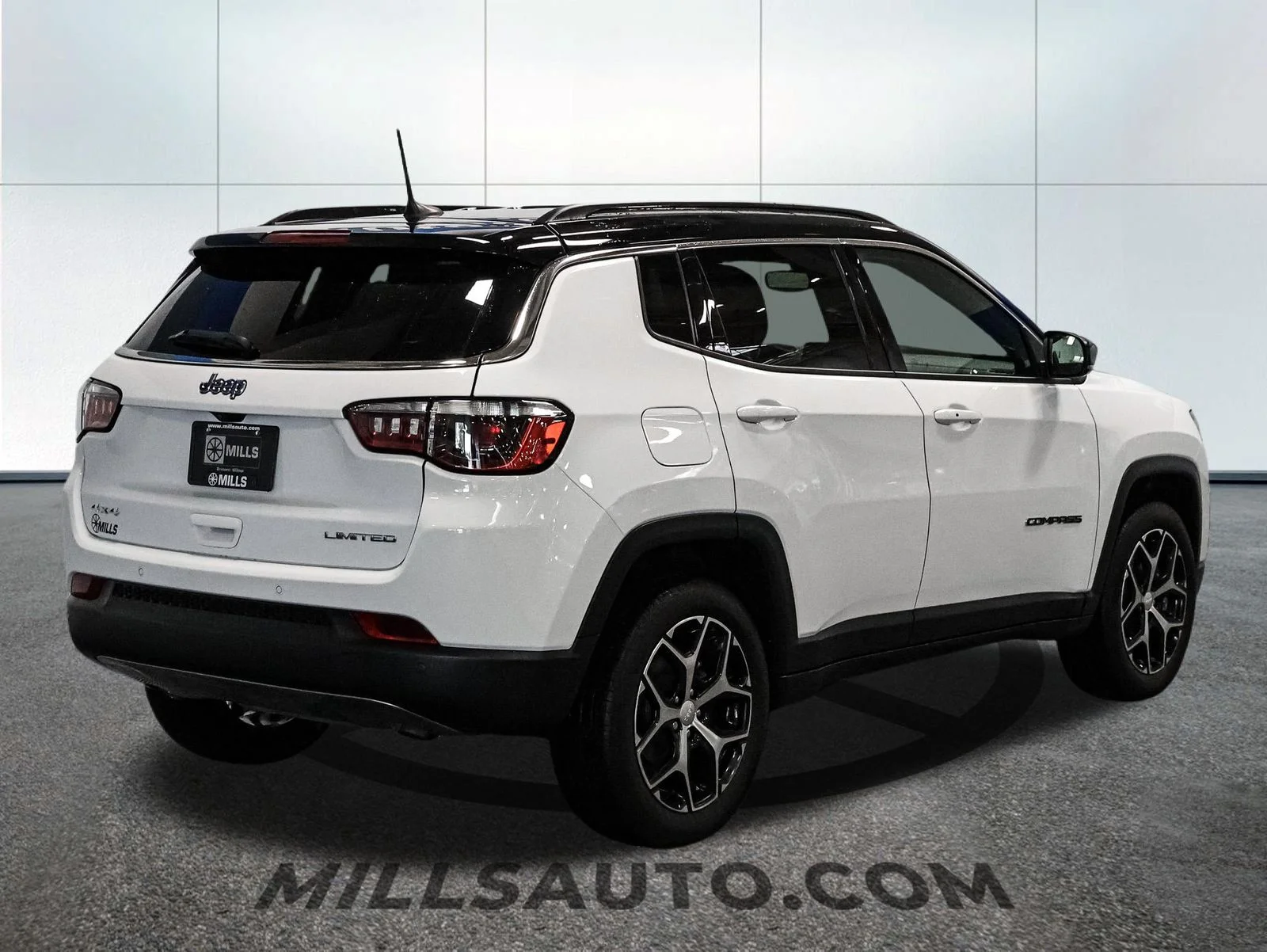 2024 Jeep Compass Limited - Photo 8