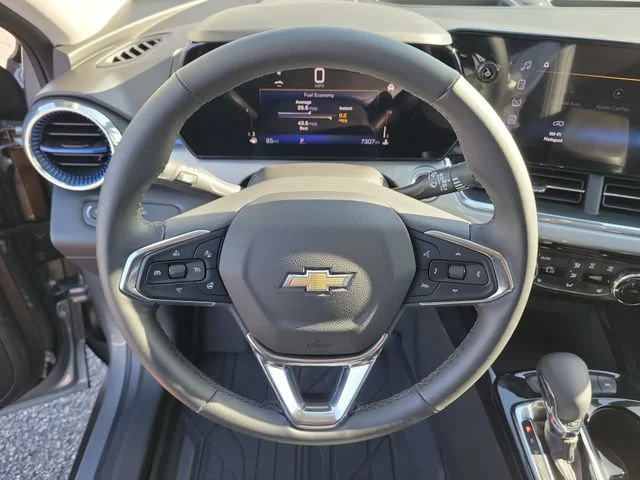 Certified Used 2025 Sterling Gray Metallic Chevrolet LT image 25