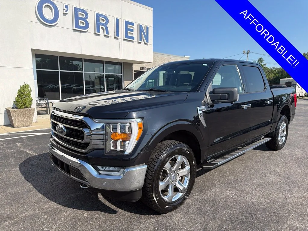 Used 2021 Agate Black Metallic Ford XLT image 1