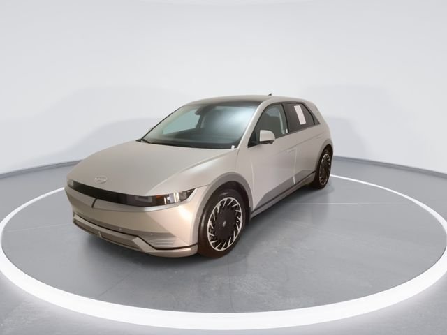 Used 2024 Gold Hyundai Limited image 5
