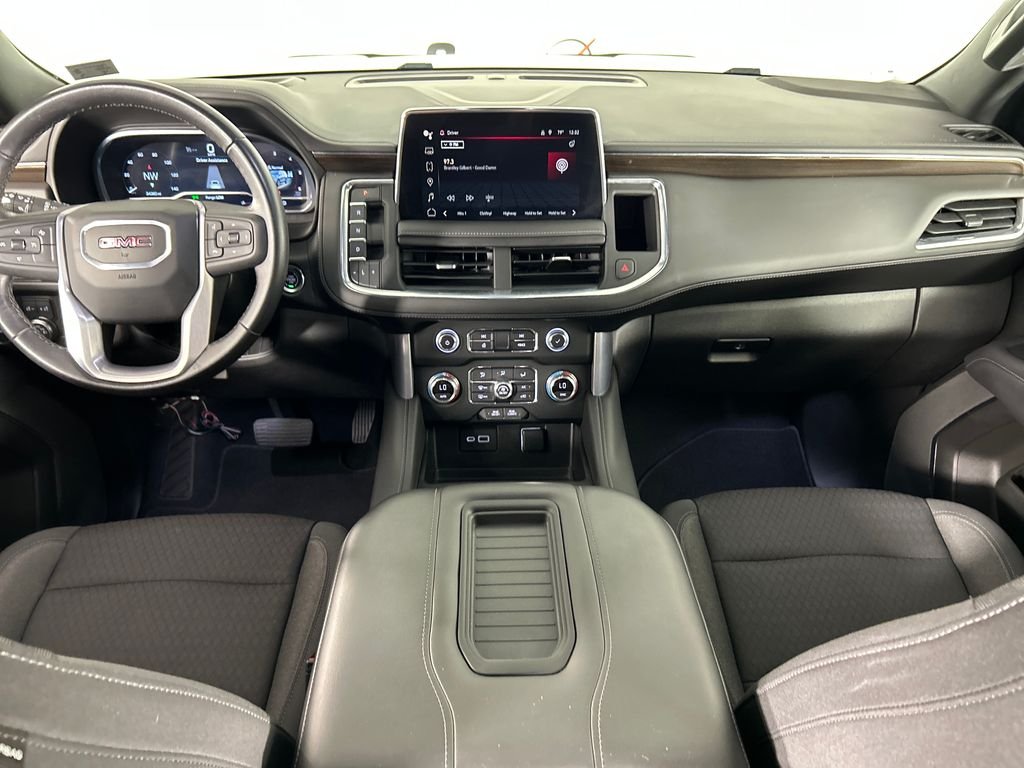 Used 2022 White GMC SLE image 19