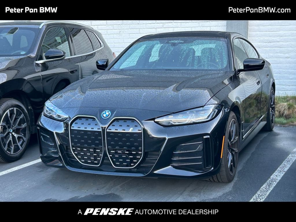 2023 BMW i4 eDrive40's photo